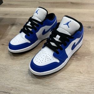 Jordan 1 Low - Game Royal Color Way - Excellent Condition